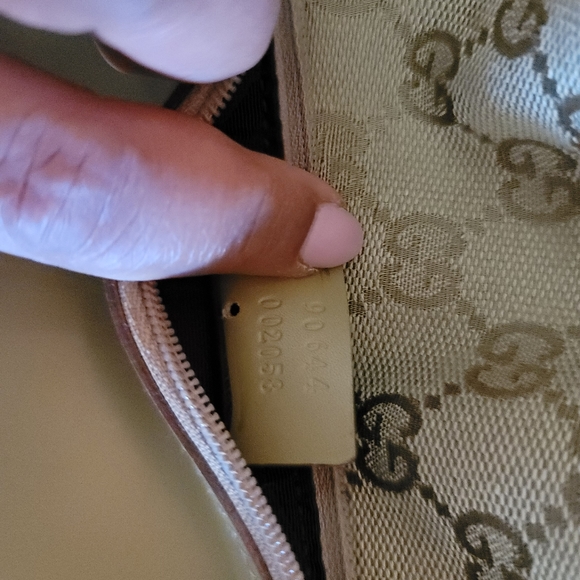 Authentic Gucci bucket bag - Picture 6 of 7